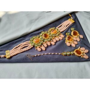 Necklace with Monalisa Stone, Hydraulic Beads, Reverse AD & Bead Drops | With Tika & Earrings