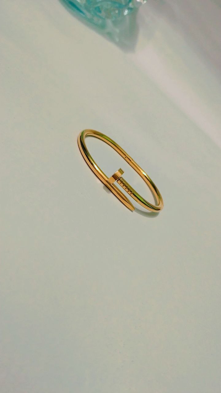 Anti-Tarnish Bracelets | Waterproof, Hypoallergenic & Tarnish-Free Jewelry - Image 2