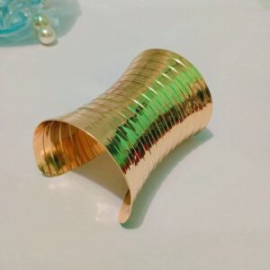 Anti-Tarnish Bracelets | Waterproof, Hypoallergenic & Tarnish-Free Jewelry