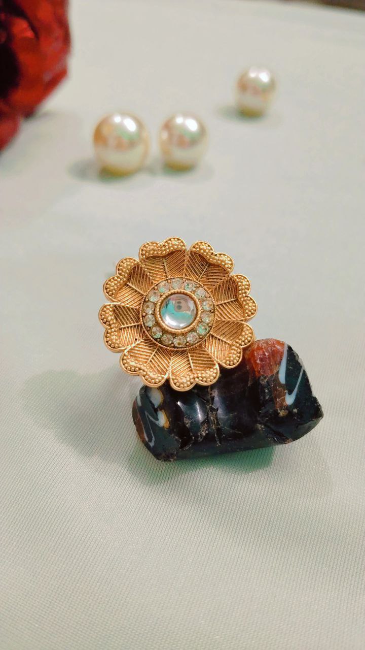 Kundan American Diamond Rings on Brass with Gold Polish