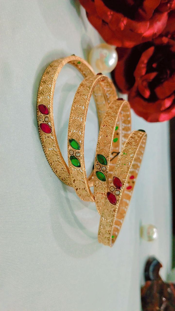 Rajwada Bangles – Traditional Royal Charm - Image 3
