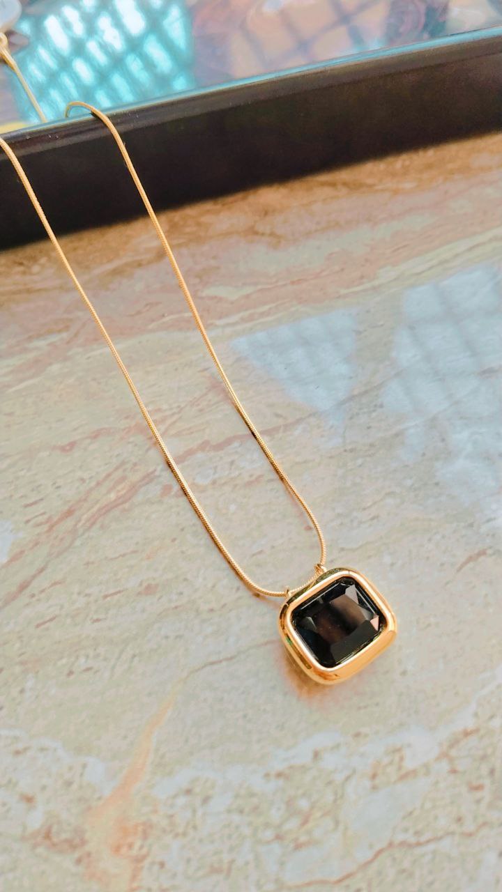 Anti-Tarnish Pendants | Hypoallergenic & Waterproof Stainless Steel Jewelry - Image 4