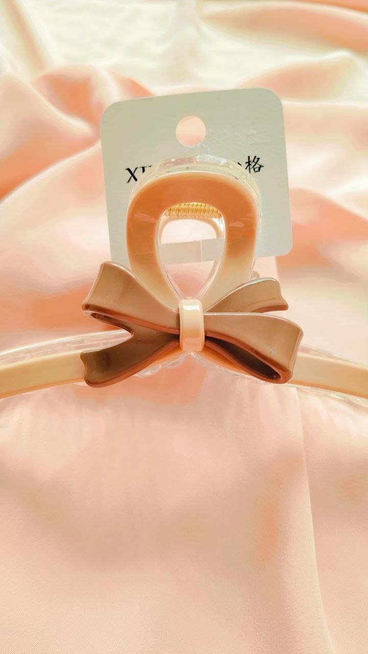 Coquette Claw Clip – Soft Girl Hair Accessory, Aesthetic Butterfly Bow Design, Strong Hold & Anti-Slip Grip for All Hair Types