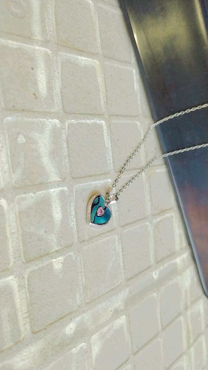 Anti-Tarnish Pendants | Hypoallergenic & Waterproof Stainless Steel Jewelry