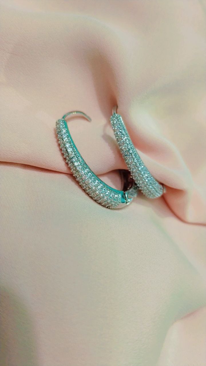 Anti-Tarnish Hypoallergenic Waterproof Earrings – Tarnish-Free, Sweat & Moisture Resistant, Everyday Wear Jewelry for Sensitive Skin