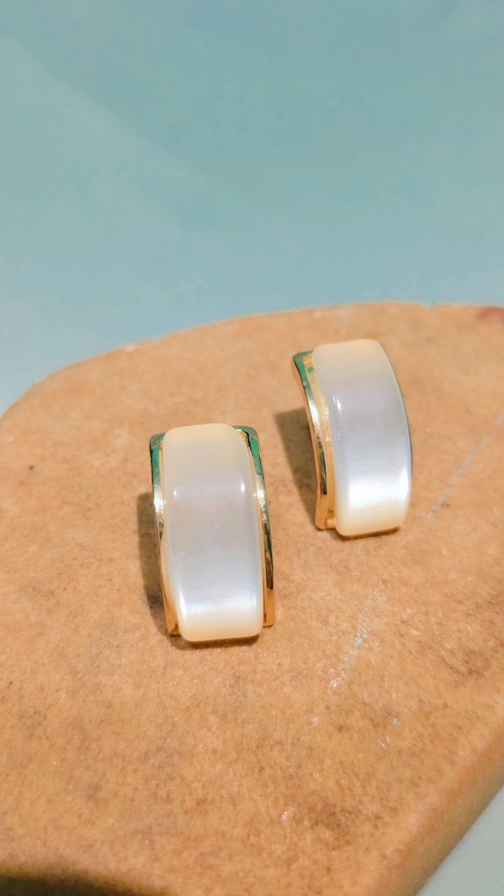 Anti-Tarnish Hypoallergenic Waterproof Earrings – Tarnish-Free, Sweat & Moisture Resistant, Everyday Wear Jewelry for Sensitive Skin