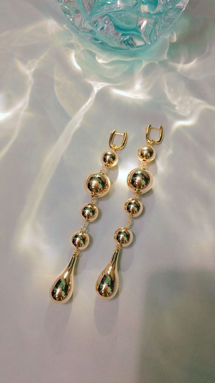 Anti-Tarnish Hypoallergenic Waterproof Earrings – Tarnish-Free, Sweat & Moisture Resistant, Everyday Wear Jewelry for Sensitive Skin